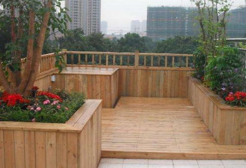 阳台装修新趋势 告别瓷砖，园林绿化工程打造实用舒适空间