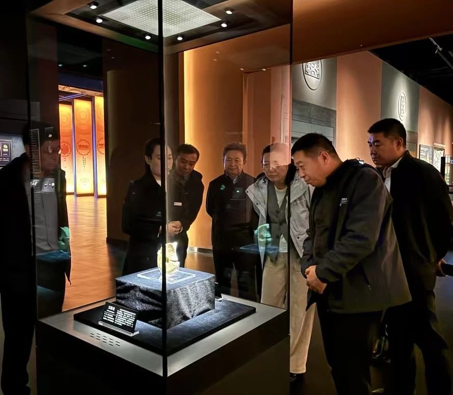 探访红山文化遗迹 追寻中华文明曙光——市政协开展文物文化遗址保护服务主题界别活动纪实