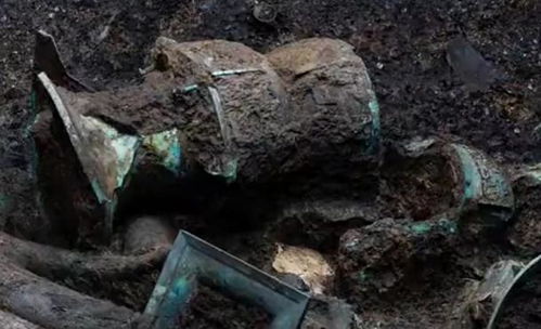 泥潭里的宝库 从三星堆黄金面具看文物遗址保护的深远意义